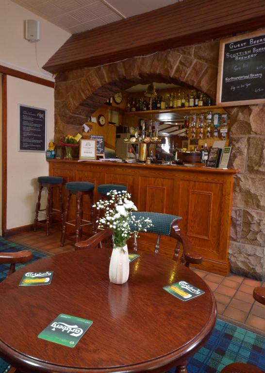 Auld Cross Keys Inn Jedburgh Eksteriør bilde